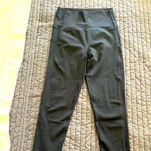 Mono B crop workout leggings